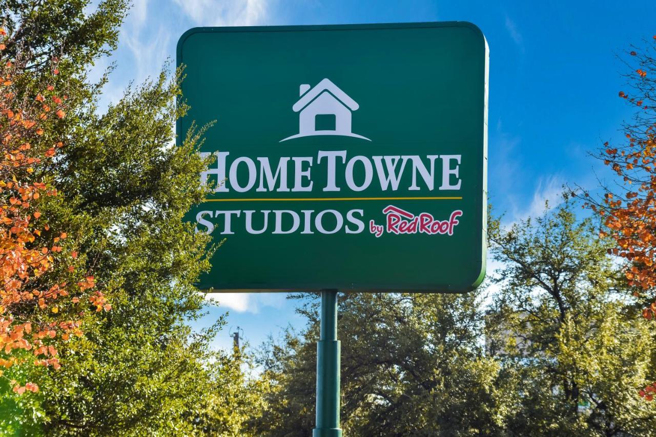 Hometowne Studios By Red Roof Dallas - North Addison - Tollway Extérieur photo